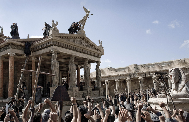 Christenen vernietigen het Serapieion in de film 'Agora'